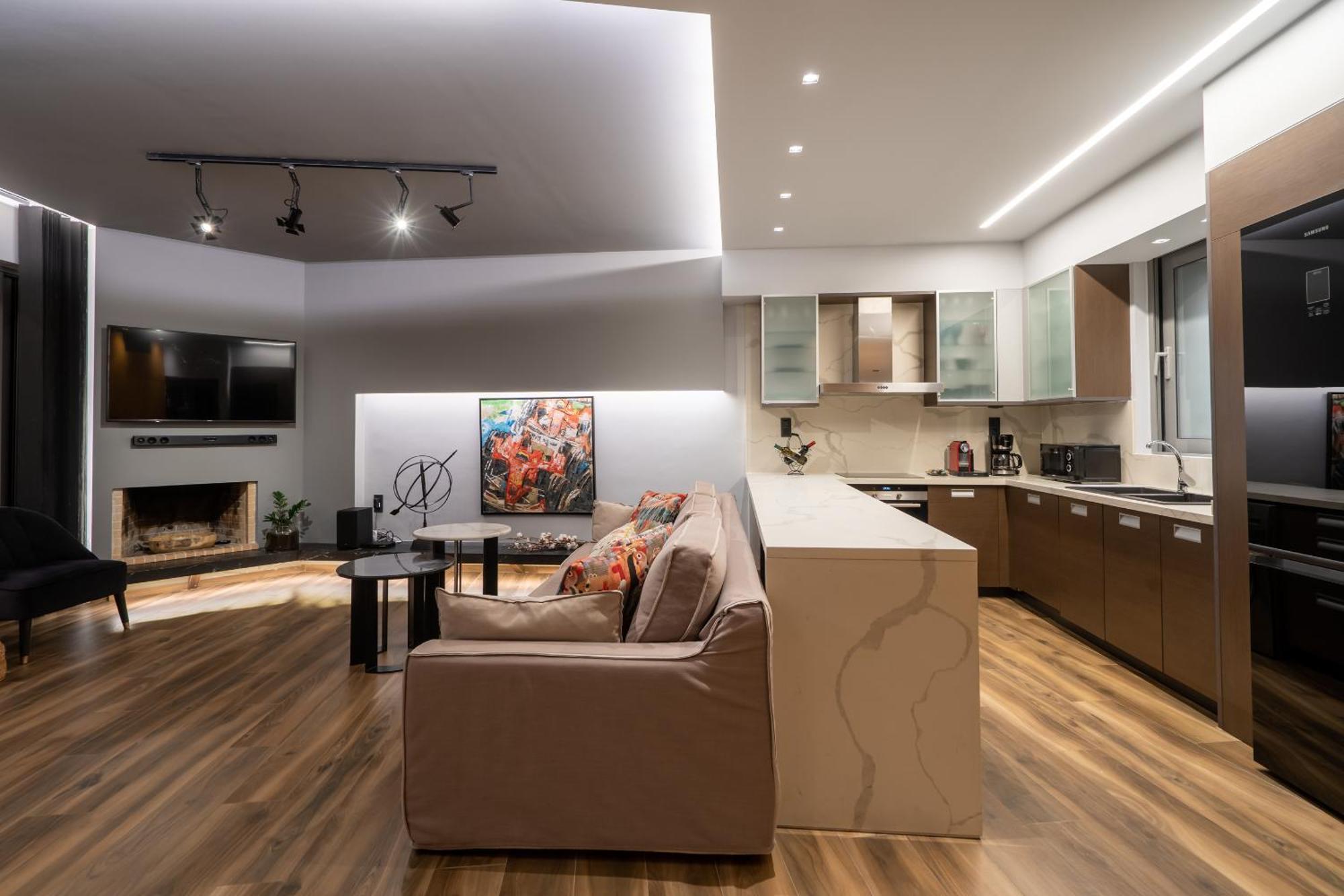 C.P. Luxury Suite Heraklion  Exterior photo